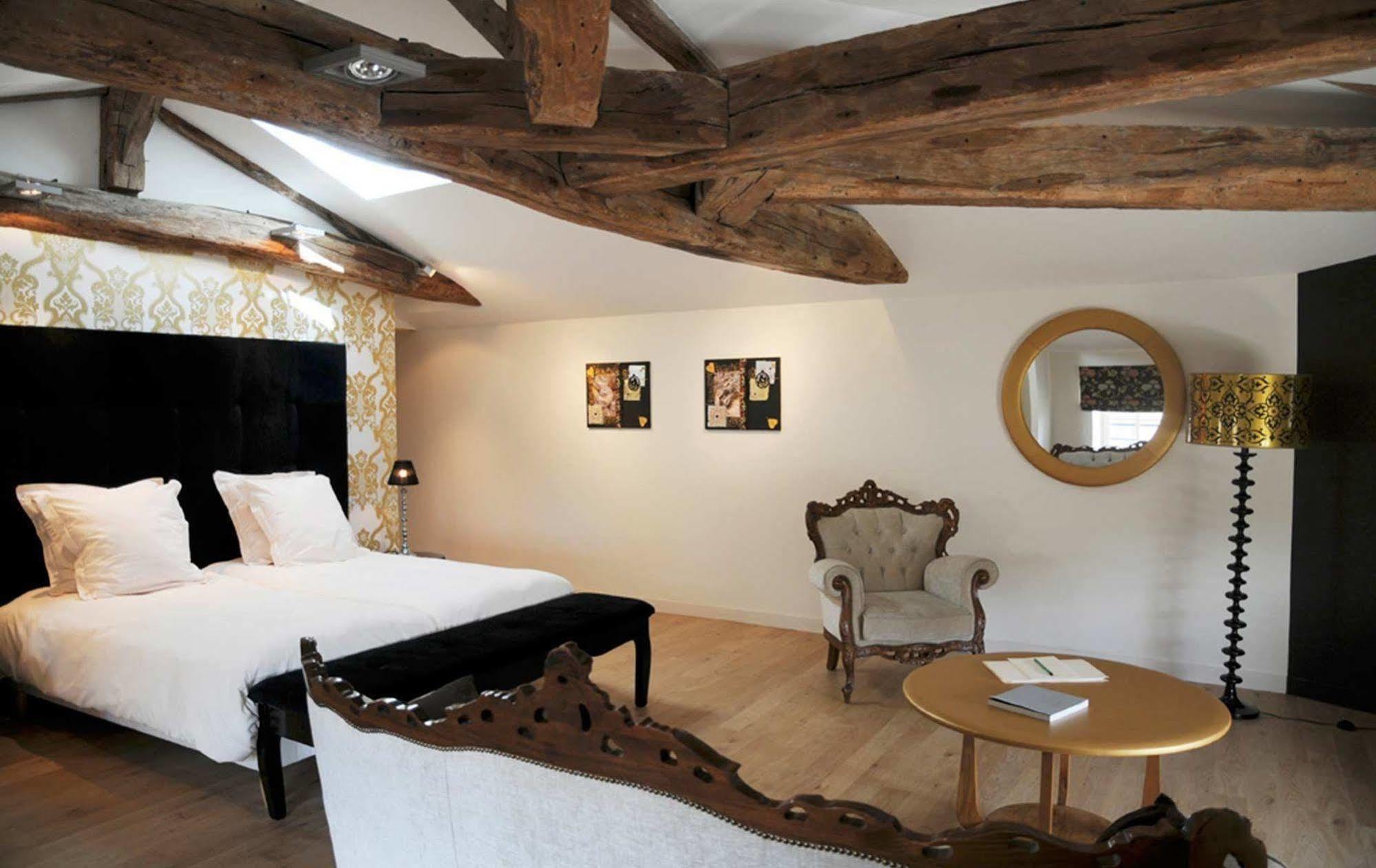 Hotel Spa Frederic Carrion Et Sa Table Gastronomique Viré Εξωτερικό φωτογραφία
