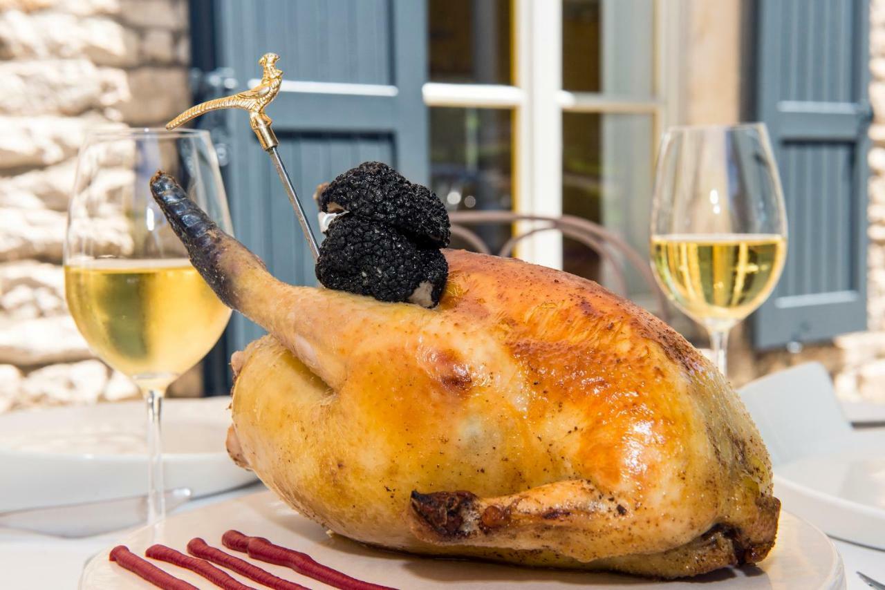 Hotel Spa Frederic Carrion Et Sa Table Gastronomique Viré Εξωτερικό φωτογραφία