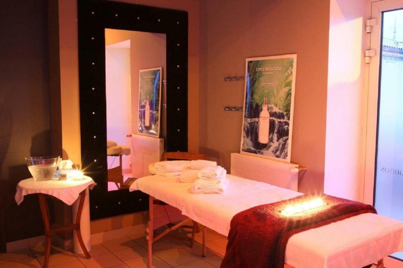 Hotel Spa Frederic Carrion Et Sa Table Gastronomique Viré Εξωτερικό φωτογραφία